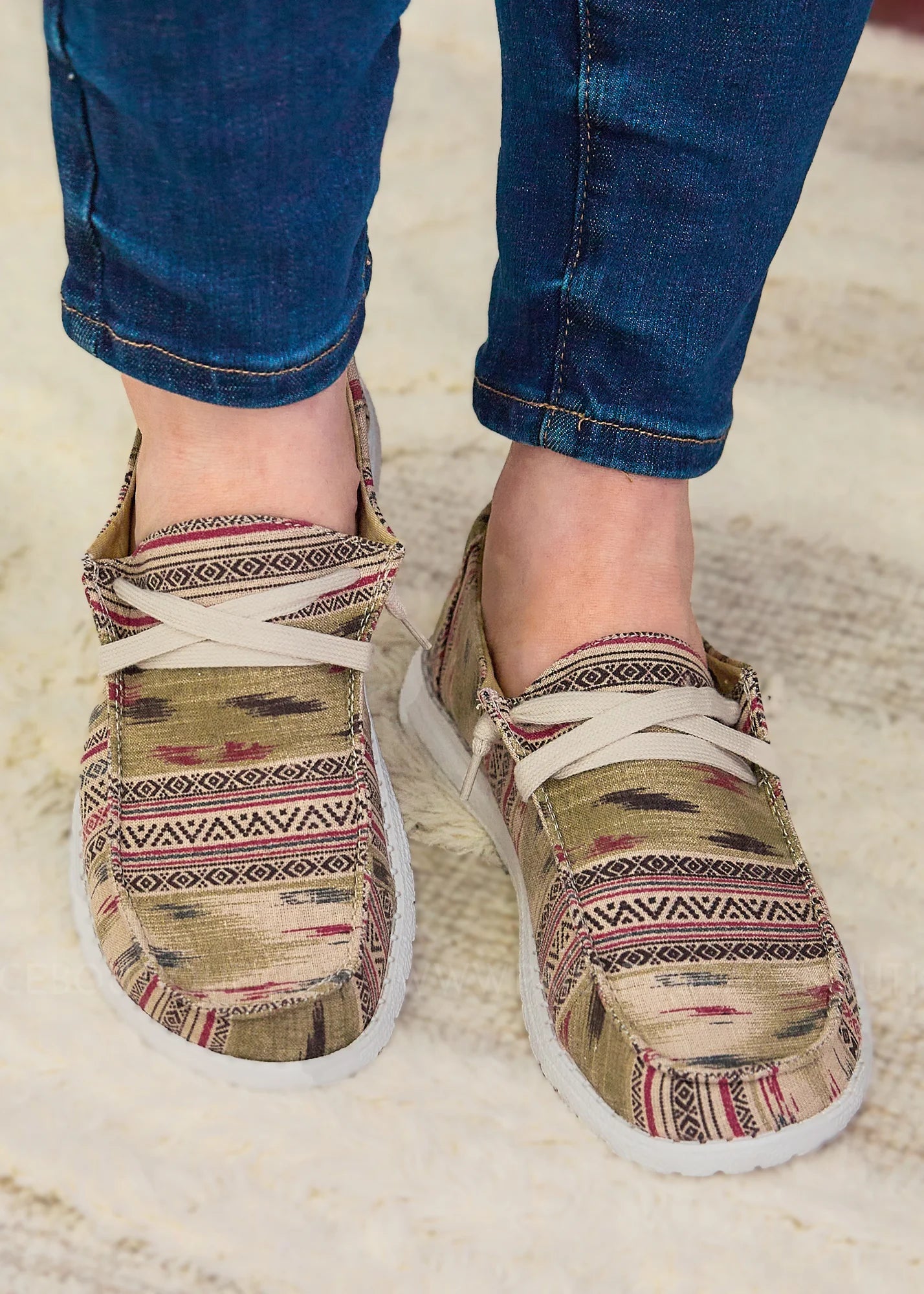GYPSY JAZZ WOMENS HIP 3 SNEAKER