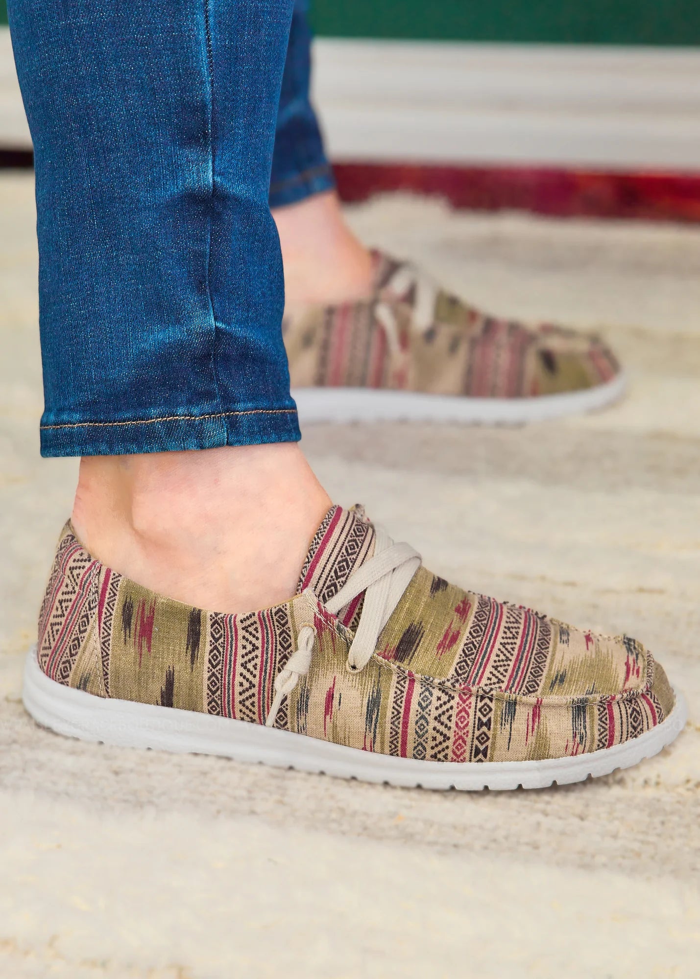 GYPSY JAZZ WOMENS HIP 3 SNEAKER