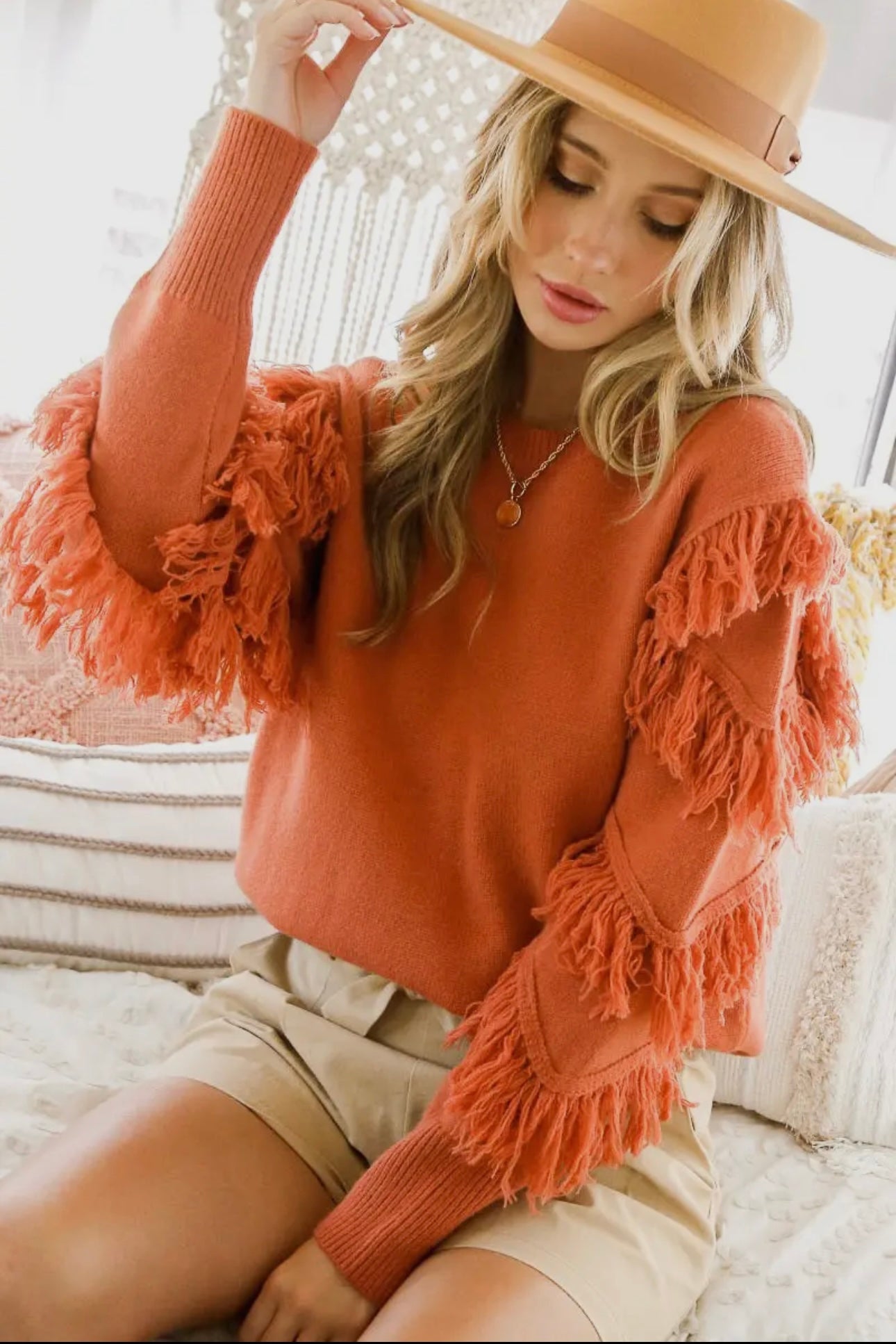 Knitted Sweeter