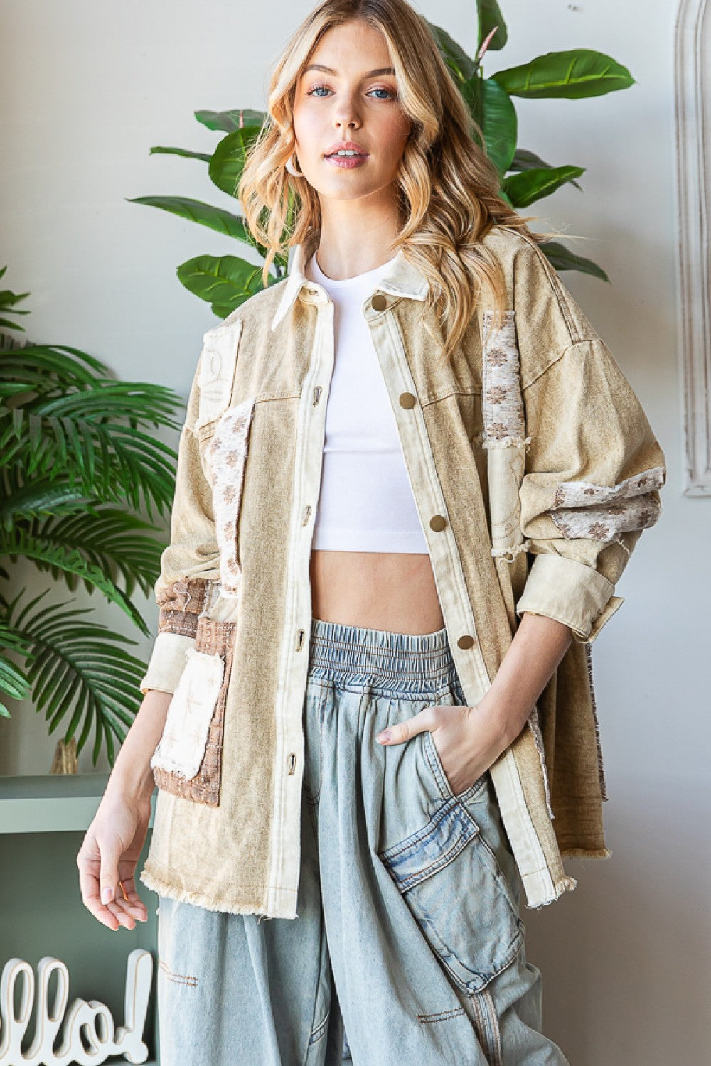 EMBROIDERED SHIRT JACKET