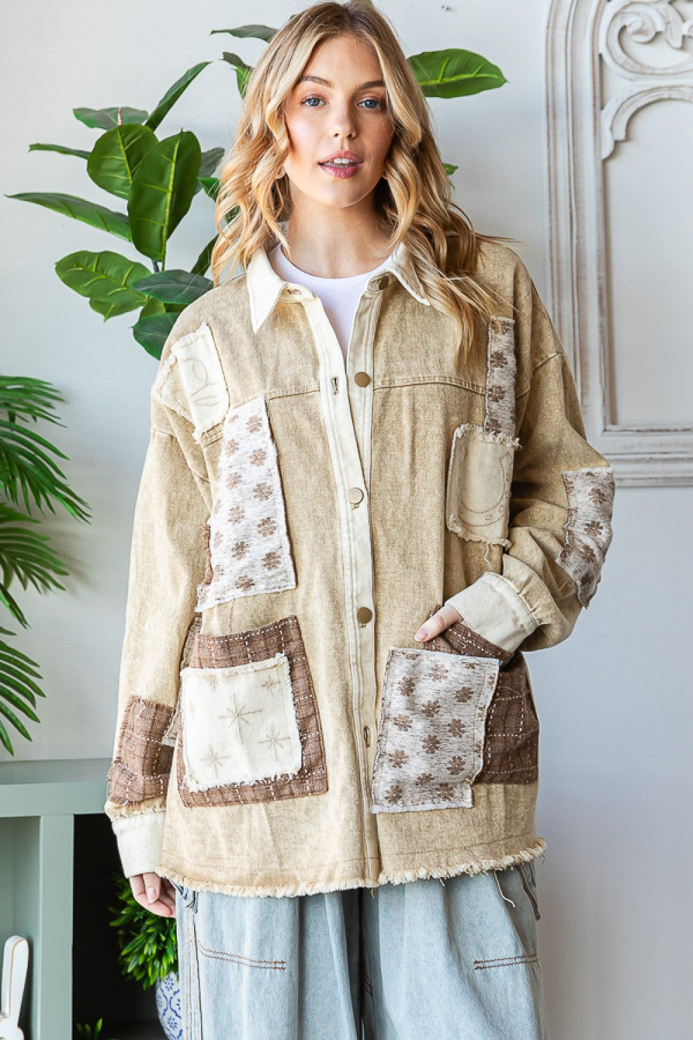 EMBROIDERED SHIRT JACKET