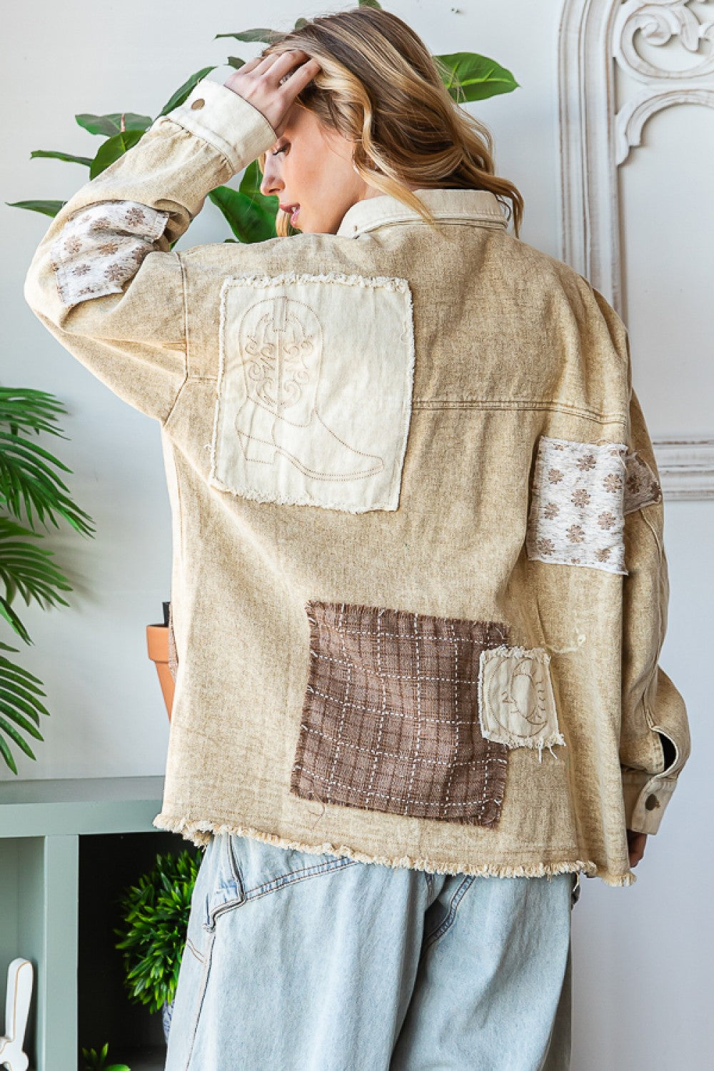 EMBROIDERED SHIRT JACKET