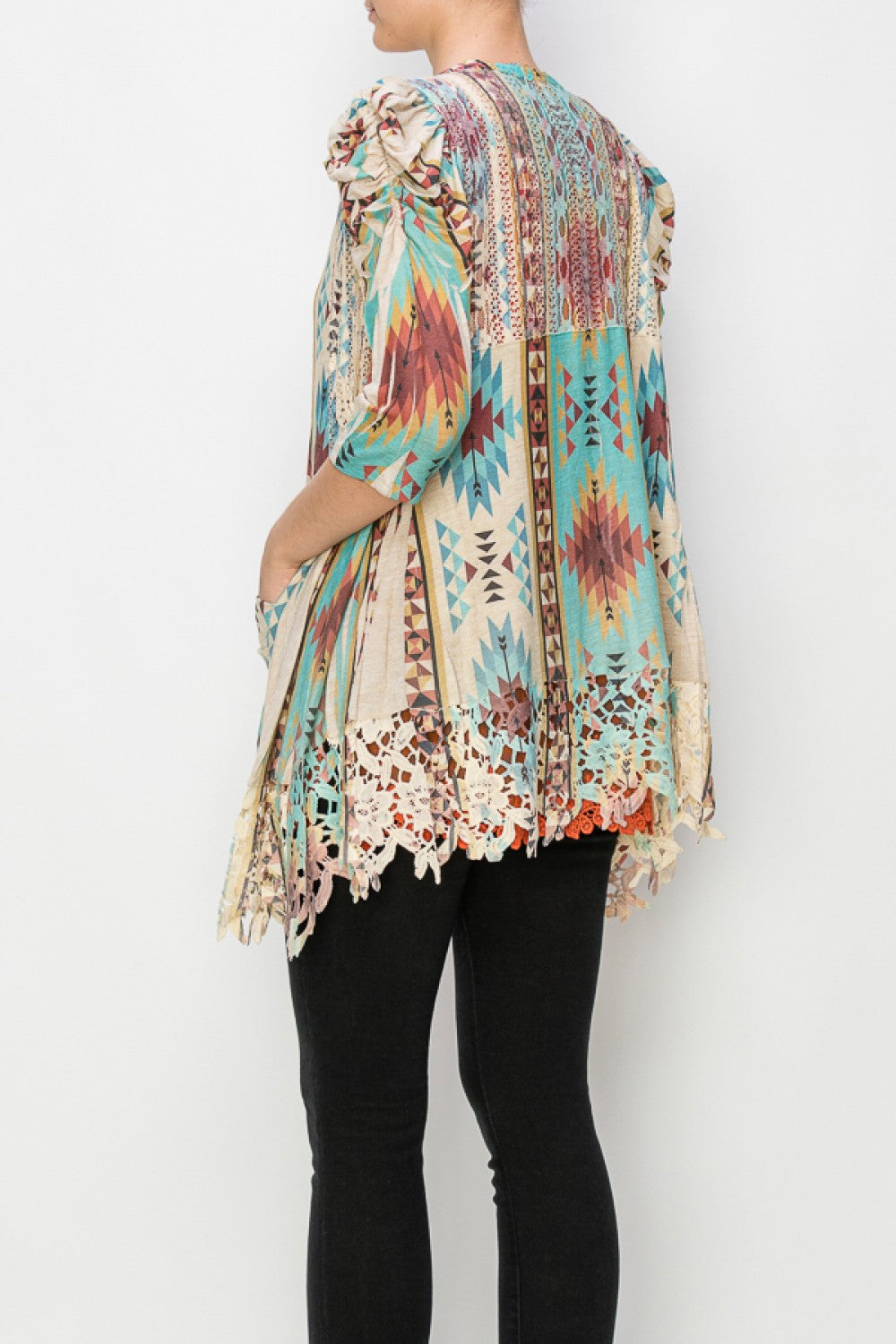 CARDIGAN WITH LACE TRIMMINGS AND POCKETS