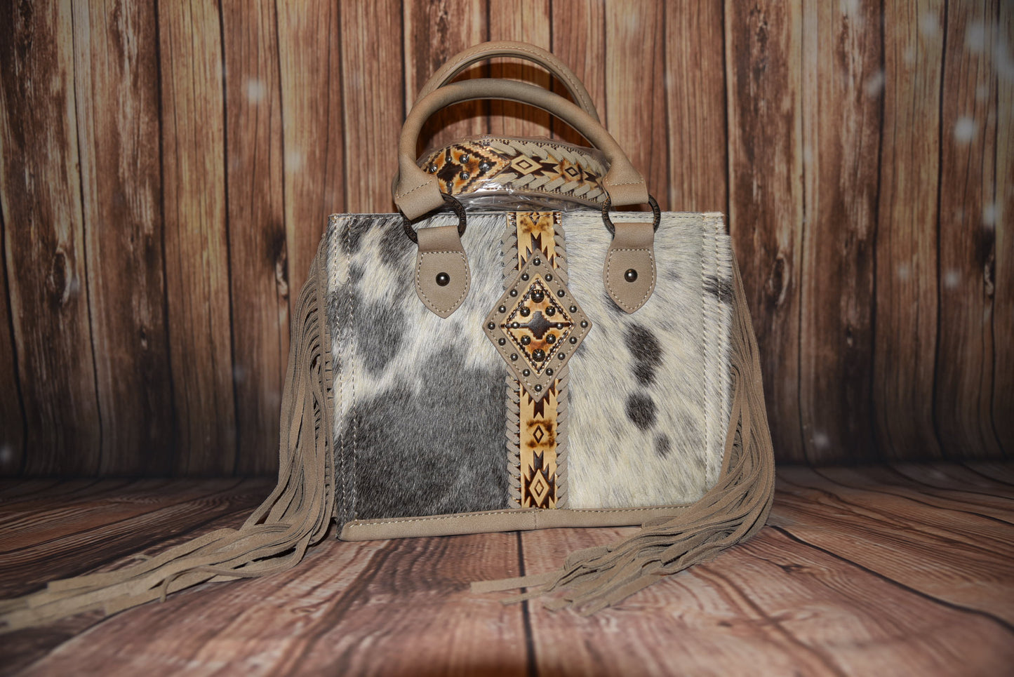 TRINITY RANCH HAIR ON COWHIDE CONCEALED CARRY TOTE/CROSSBODY
