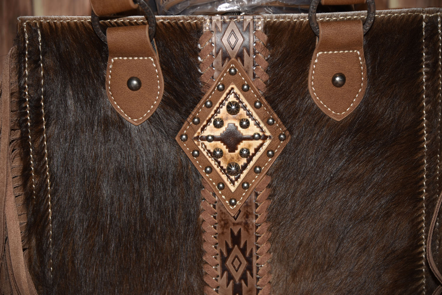 TRINITY RANCH HAIR ON COWHIDE CONCEALED CARRY TOTE/CROSSBODY