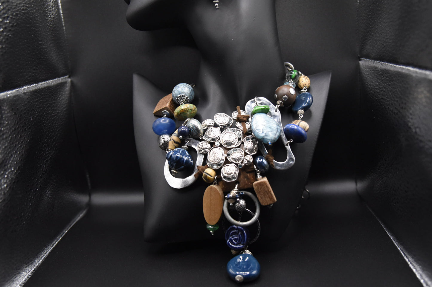W&W Rushmore Necklace
