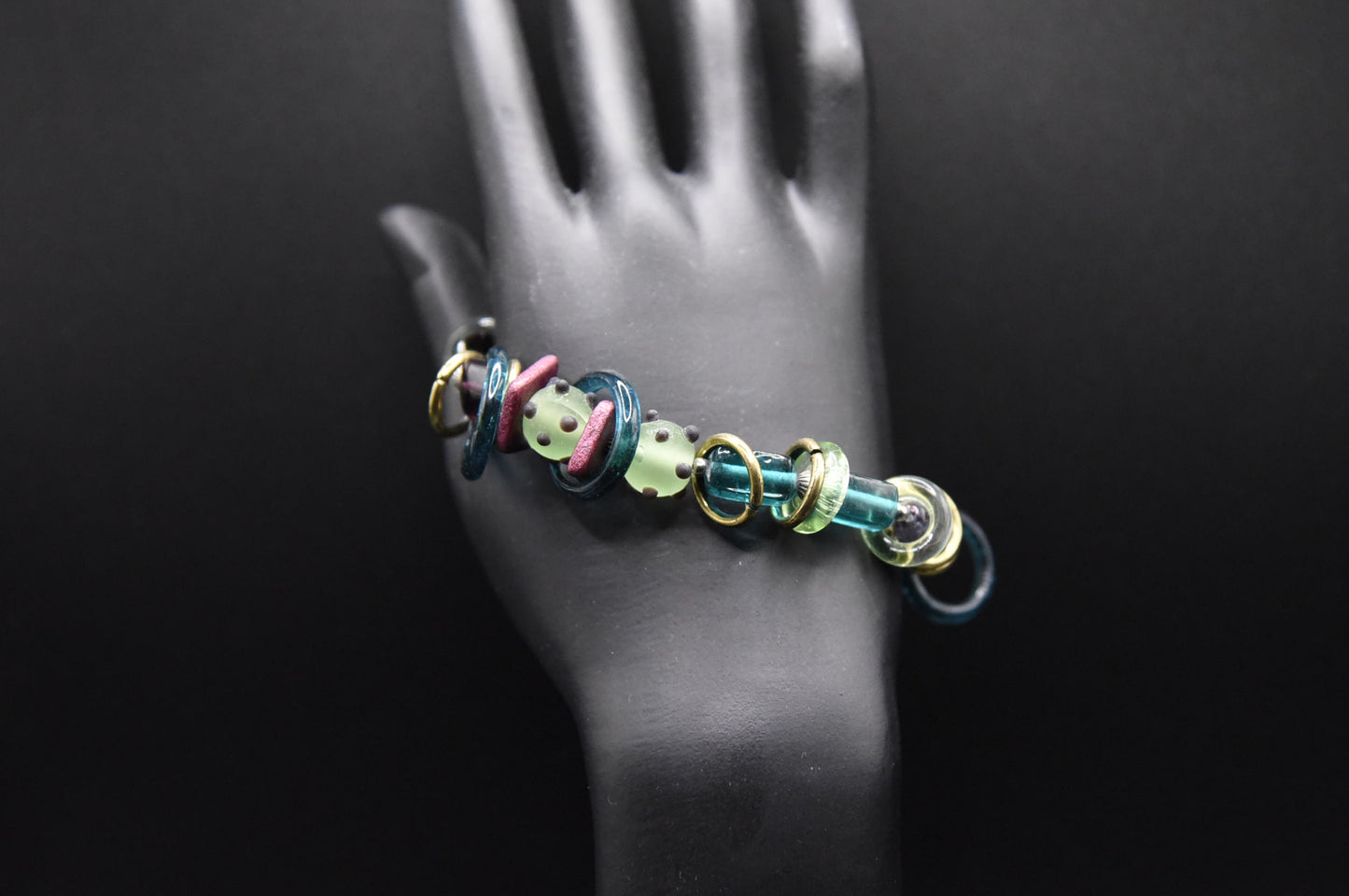 W&W Gnome Stretch Bracelet