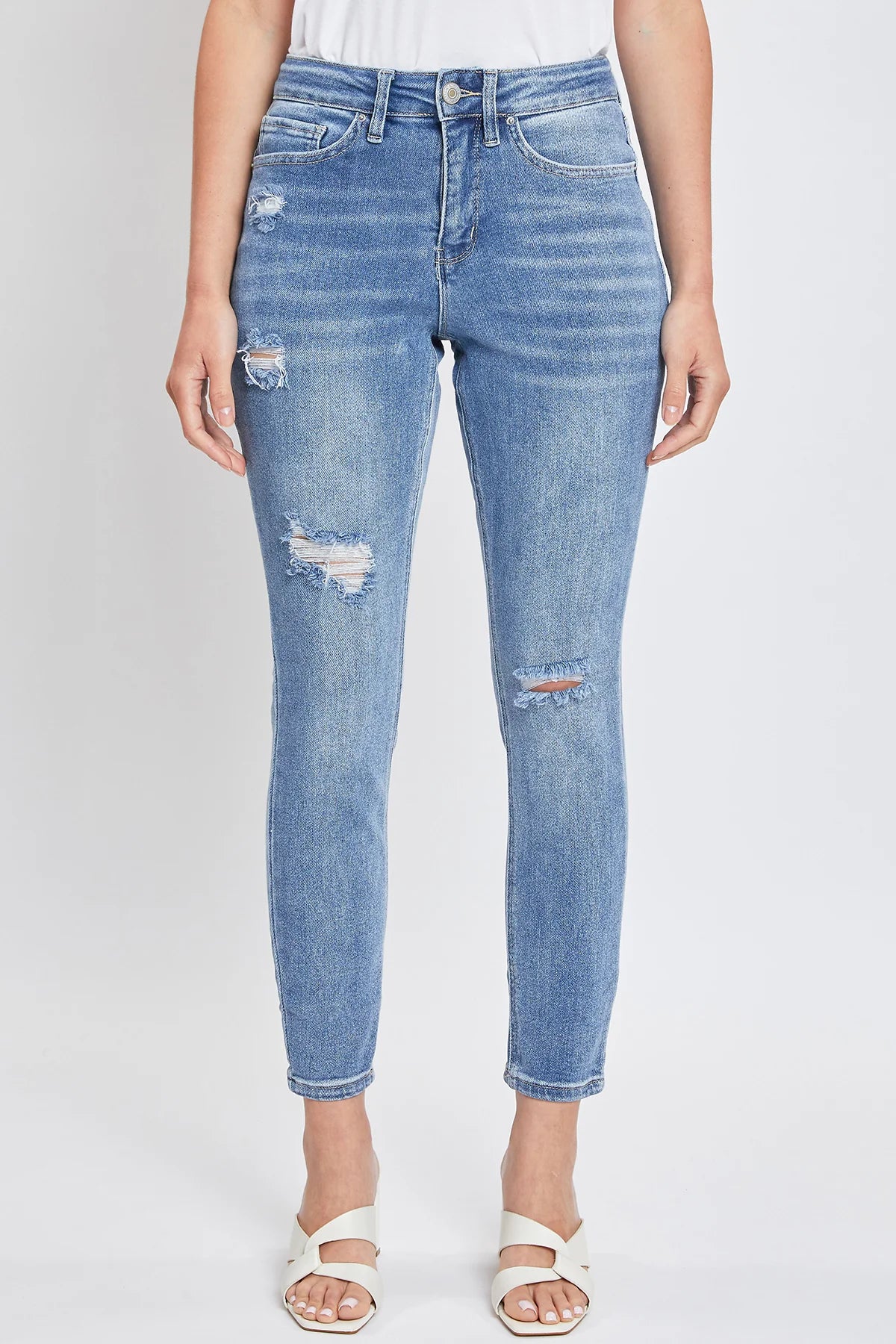 MISSY VINTAGE DREAM HIGH-RISE DISTRESSED SKINNY JEAN